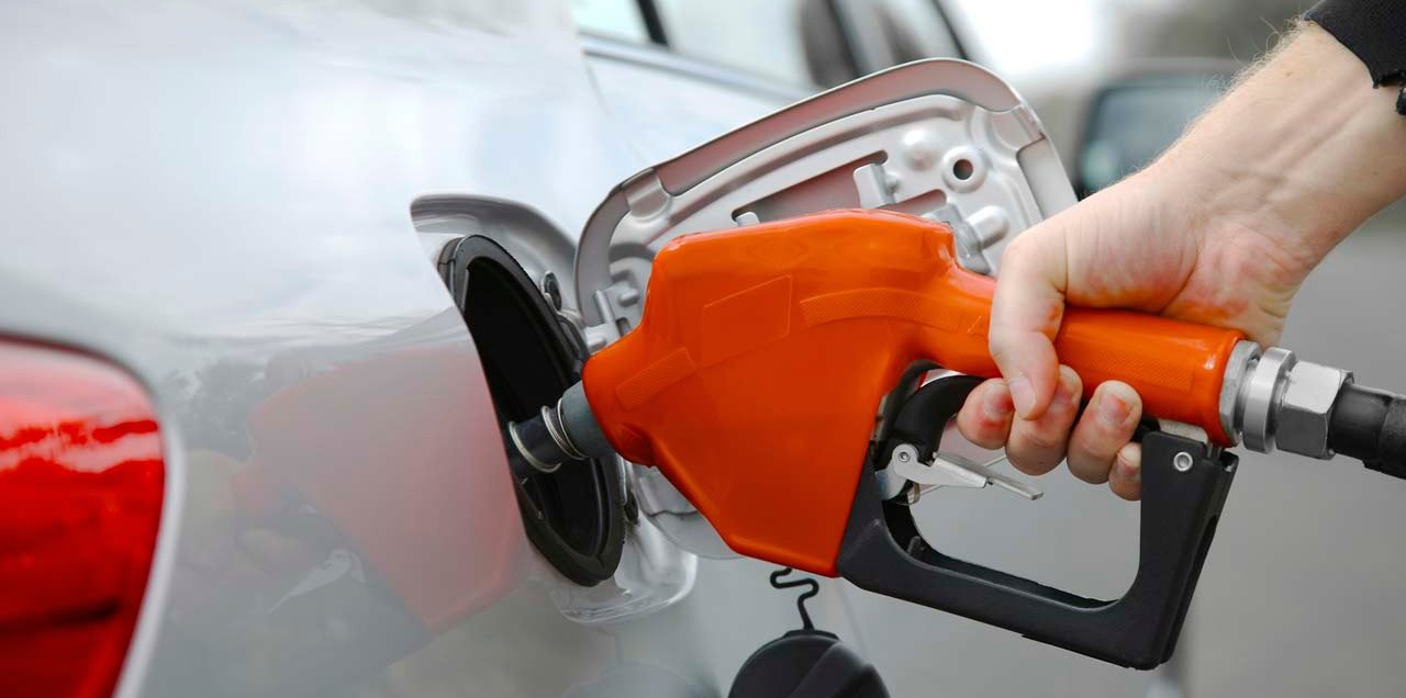 Ainda vale a regra dos 70% para escolher gasolina ou etanol?